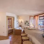 Guesthost - Cala Flores Sea View 400m From The Beach! Apartamento *