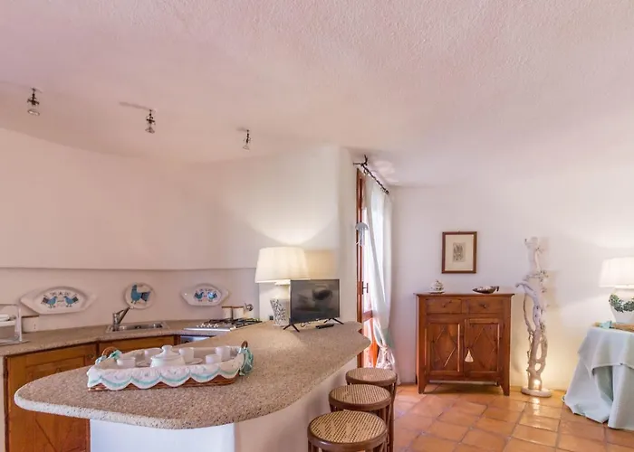 Guesthost - Cala Flores Sea View 400m From The Beach! Appartement