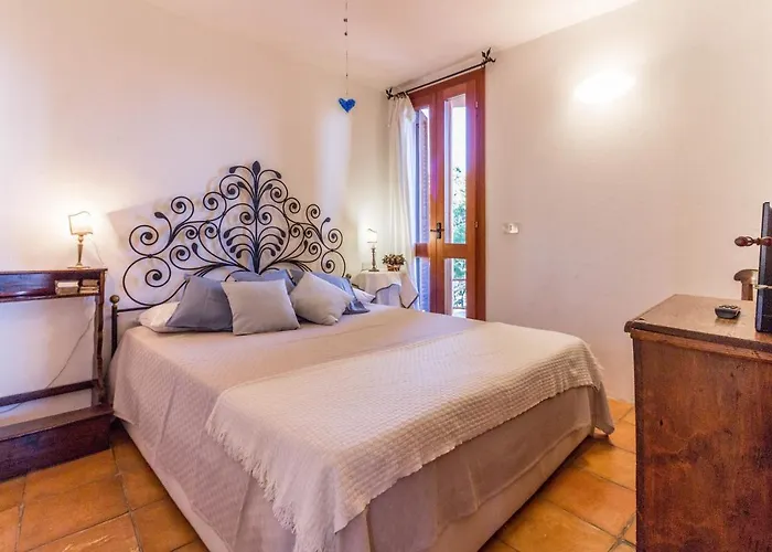 Guesthost - Cala Flores Sea View 400m From The Beach! Apartment