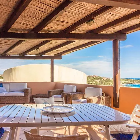 Cala Flores Sea View 400m From The Beach! Appartamento